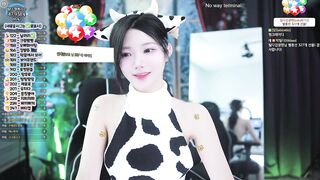 박틸다 젖소 코스프레 리액션 모음_4
