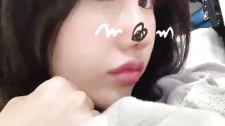 음란마귀에 씌인 딜도 자위녀