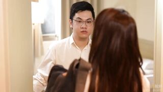 極品學生由性冷感一邊看書一邊被操 慢慢變得淫蕩起來 郭芸希 china