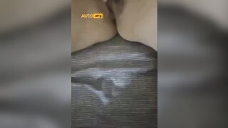 여친은 자위 남친은 낙서질