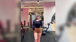 헬스장노출 (19)