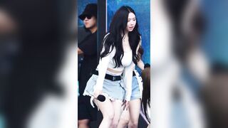 워터밤 김채연