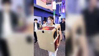 Fc2에 출현한 box녀 (1)