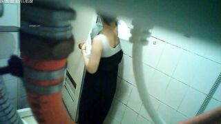 【震撼大礼包】邪恶房东系列全部5弹完整版❤️贵在真实房东偷拍美女房客洗澡换衣自慰约炮日常926V ipcam 3 (1) 2