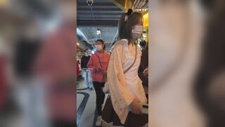(BC-AA-457)日式女仆小姐姐逛街..黑丝吊带袜白内弯腰CD[某房原版] ipcam 1