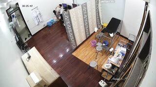 【大神整理合集】妇科诊所阴道检查+医生针管捅阴道+B超+脓胸术+处女膜修复术+无良医生猥亵麻醉美女摸奶二指禅捅逼+用鸡巴合照279V ipcam (2)