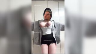 섹트 젖통하나는 야무진 친구
