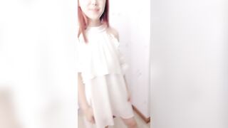 白晢美腿一線白虎穴的少女們被男人蹂躪猛操 小藝同學 china