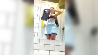 【偷拍】商场试衣间偷拍性感小美女换衣搔首弄姿[某房原版] ipcam 1