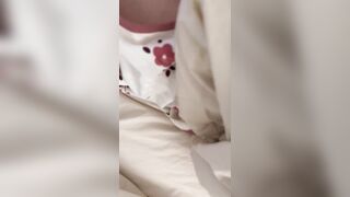 직찍 자고있을때 (1)