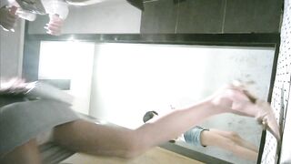 【厕拍】极品后拍 极品闺蜜一起撒尿 ipcam