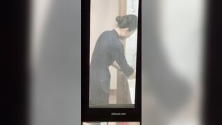 複数の客室乗務員が寮内で毎日シャワーを浴びたり着替えたりする様子が窓の外から密かに撮影された。(82V) ipcam 1 (9)