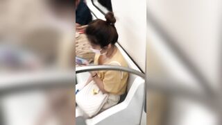 █マジックハン​​ズ☛外注化 █定番写真集「胸元露出シリーズ」(6) 18V【某部屋オリジナル版】 ipcam 1