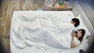 ユニバーシティタウンのB&B ✅ 二人はすごくゆっくりで、8時間近くも擦り続けてやっとセックスした。こんなに可愛い彼女がいたら、とっくに寝 ipcam (2)