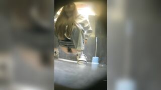 オンライン限定プレ​ミア：【パノラマバートイレショット】息を呑むほど美しい女性たちが登場 toilet (8)