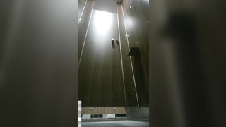 ✅新たに流出した█「悪魔の手」☛購入した█プレミアムトイレ写真「前景と背景」（モデル品質の黒ストッキング） toilet (22)