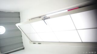 カメラをアップグレードして、究極の映像体験を (8) toilet 1 02