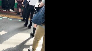 梟の痴●報告076（朝の最強で三つ編みが可愛い制服女子のパンツの中まで） jvip