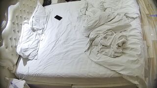 3-16 ホテル流出：隠し撮り映像 ❤️ ツインテールの可愛い子が「負け犬」彼氏に首を絞められ、激しく挿入される—終始「コンドームをつけて」と懇願 china ipcam 04-290426