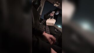 黒髪ロング清楚系！すまた大量！【車内で無修正素人個人ハメ配信すまた】こんな可愛いすぎる子が...綺麗すぎるスタイル！パイパンＳＳＳ級アイドル！ jvip