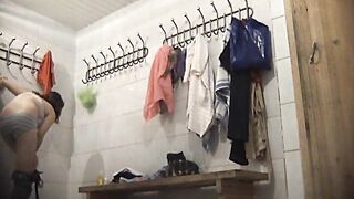 Locker Room VoyeurBank 03 jvip 120526 09