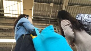 神降臨！！クッソカワイイ制服ちゃん発見パンチラ voyeur jp 160526