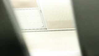小ぶりなハリのある乳房3本 voyeur jp 160526 01