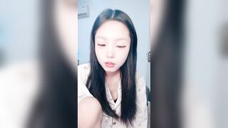 19歳の近所の女の子：生で激しいセックス――マストurbation＆おしっこをクローズアップ！ china 1