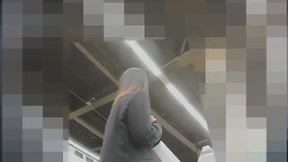 【FHD-bri26】JK制服顔出し！ストッキングが破れてますよ！と教えたら、、 voyeur jp 160526