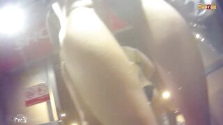 幻 プール編No.010 若い子たちのシャワールームがタマラナイ‼ ナイトプール盗撮 voyeur jp 170526