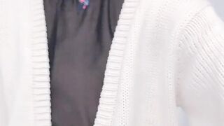 【神】講義中でも、電車でもどこでも脱いじゃう神 voyeur jp 170526 07