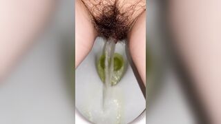 (한국야동) 혐주의) 오줌 싸는 영상 남친한테 매일 보내는 변녀 korean porn vip