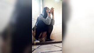 シースル-がいる和式トイレ5人 HD画質 voyeur jp 170526