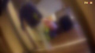 四人組の金髪再度美顔披露 堪らない美尻から具まで直視【神降臨 Vol.099】 voyeur jp 170526