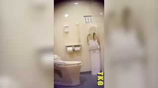 SC(トイレ)♥プレミアム１ 多人数収録！ voyeur jp 180526 06