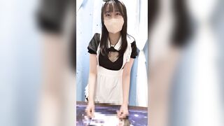 【メイドパンチラ逆さ撮り】推しの子②＝シオンちゃんの借りたレズ縞パンday2【コンカフェローアングル】  jvip