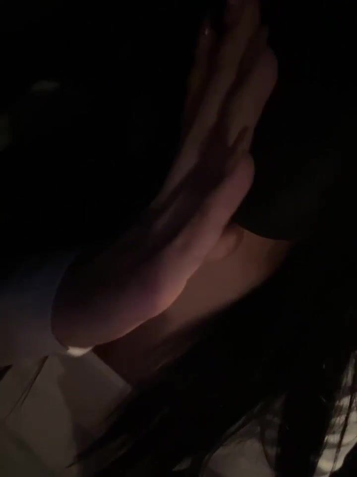 Crazy bitch licking her pussy in a taxi haha ​​korean porn vip 