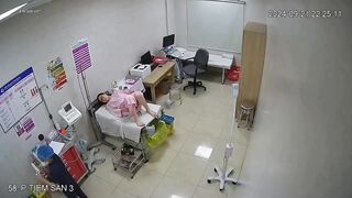 【ハッキングされたカメラ】一般病院の婦人科における妊婦の膣内診【あるウェブサイトからのオリジナル版】 ipcam 3 (7)