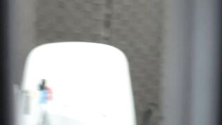 コロナで増えた新しいお仕事-はみ毛発見-婚活アドバイス系youtuber-002 voyeur jp 01-200526