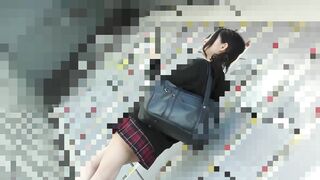 ライブハウス痴漢 アイドル級色白美少女なツインテ制服バンギャ 白綿pずらしてディルド挿入 立ちバック中出し 高画質 voyeur jp