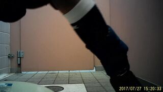 初フルhd スポーツ大会㉗ し ちゃん達の和式フロントからマ〇コ丸見え 勢いも若い voyeur jp 04