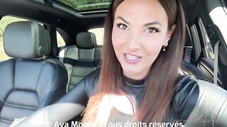AvaMoorex Plays With Her Dildo In The Woods OnlyFans