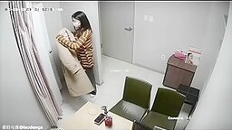 강남 성형외과 진료실 영상 유출 (26)
